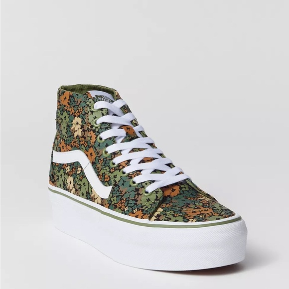 Vans | Sk8-Hi Tapered Stacked Platform Sneaker - Picture 2 of 6